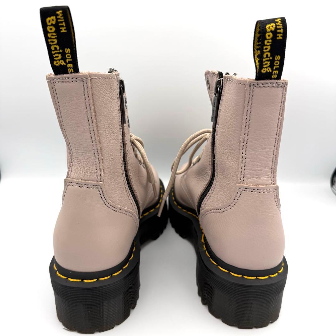 【大人気】Dr.Martens JADON III 8ホールブーツ ピンクレザー