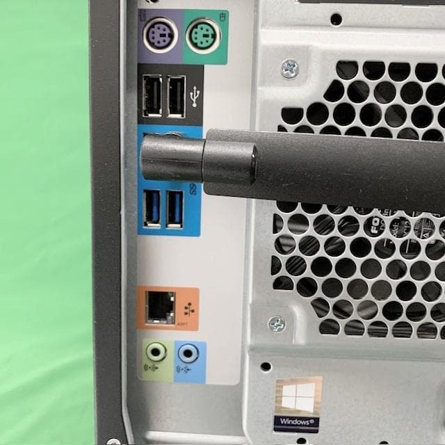 【4画面出力可能】 32G QuadroP600 Xeon SSD Z440