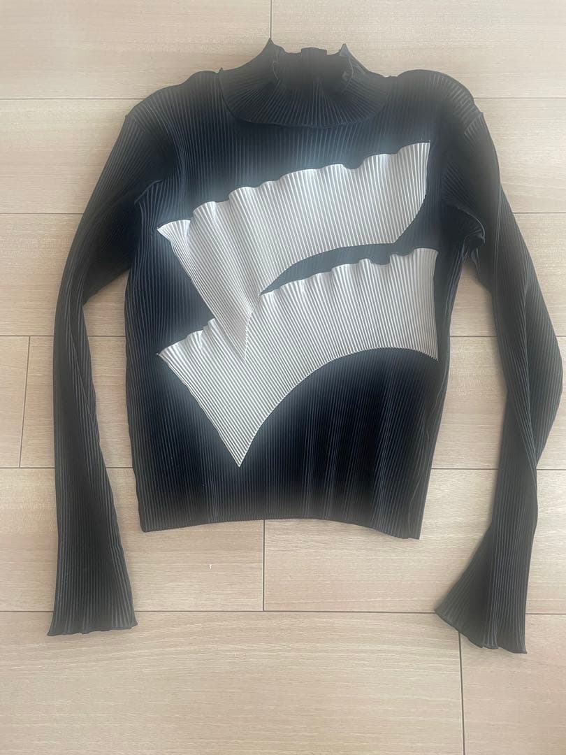 トップス KOTOHAYOKOZAWA TODO WAVE LONG-SLEEVE TOP