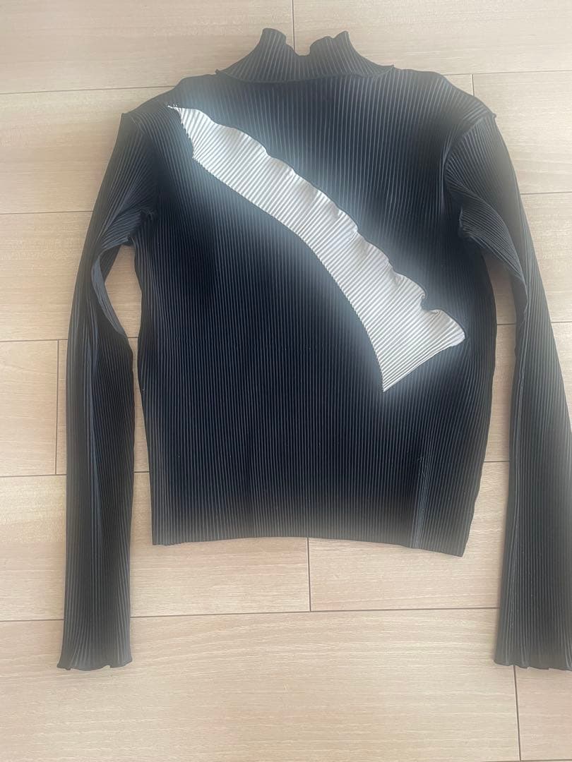 トップス KOTOHAYOKOZAWA TODO WAVE LONG-SLEEVE TOP