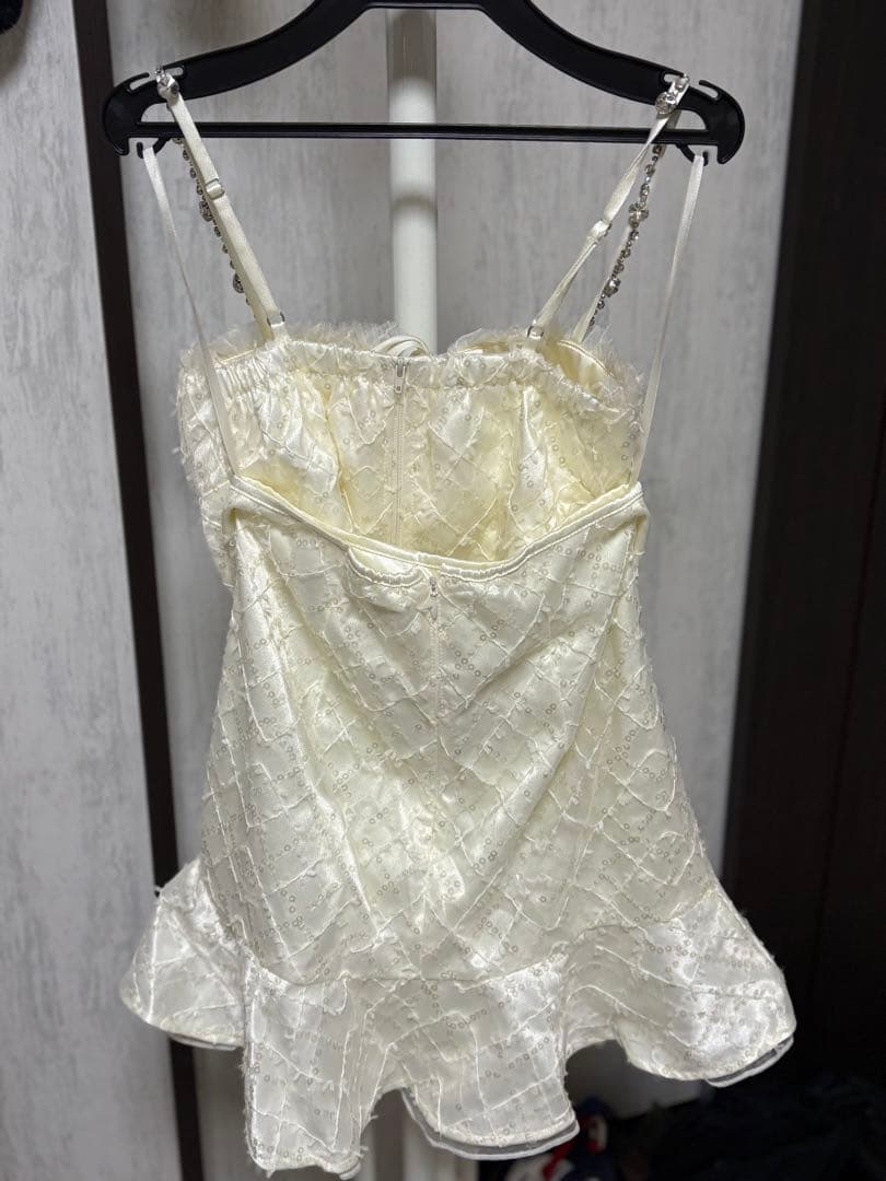 ROBE de FLEURSスパンコールレース