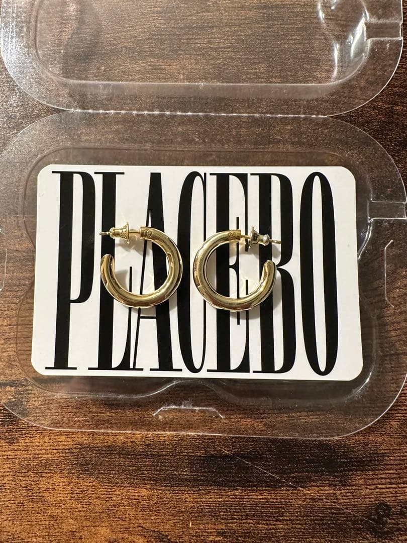 【美品】CAREERING-PRACEBO 701 GOLD