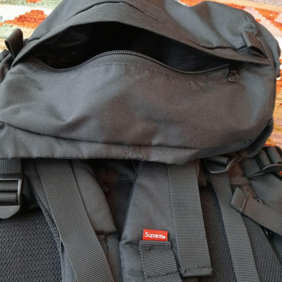 usa製 Supreme ブラック バックパック