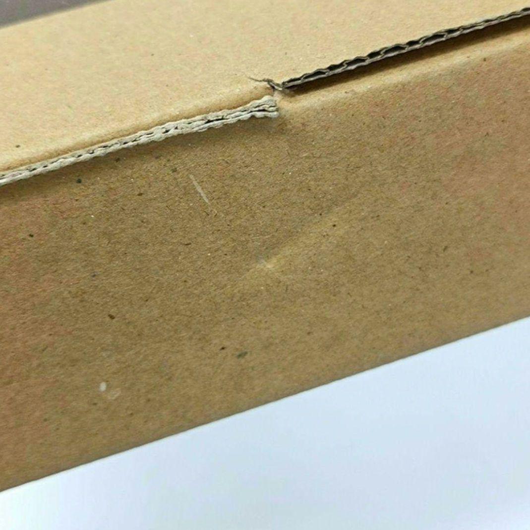 小黒三郎　五月人形　KK223 楕円鯉武者（小）漆塗容器付