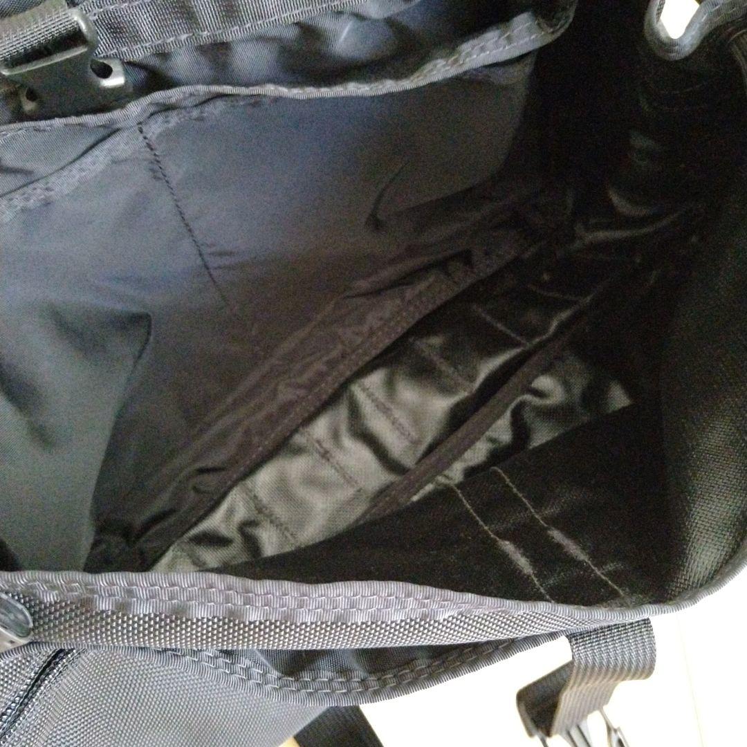 美品!!BRIEFING メッセンジャーバッグ 黒 LANCE2