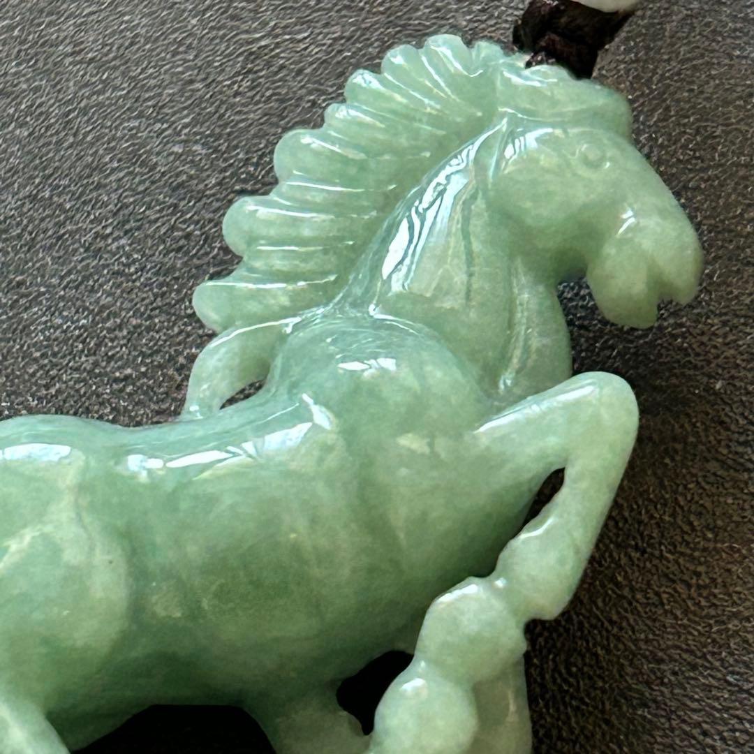 本翡翠ペンダント　馬さん　無含浸　無着色　ミャンマー産