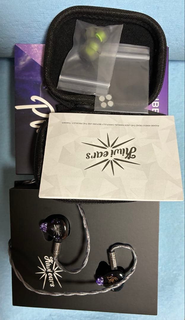 イヤホン Kiwi Ears x HBB Punch