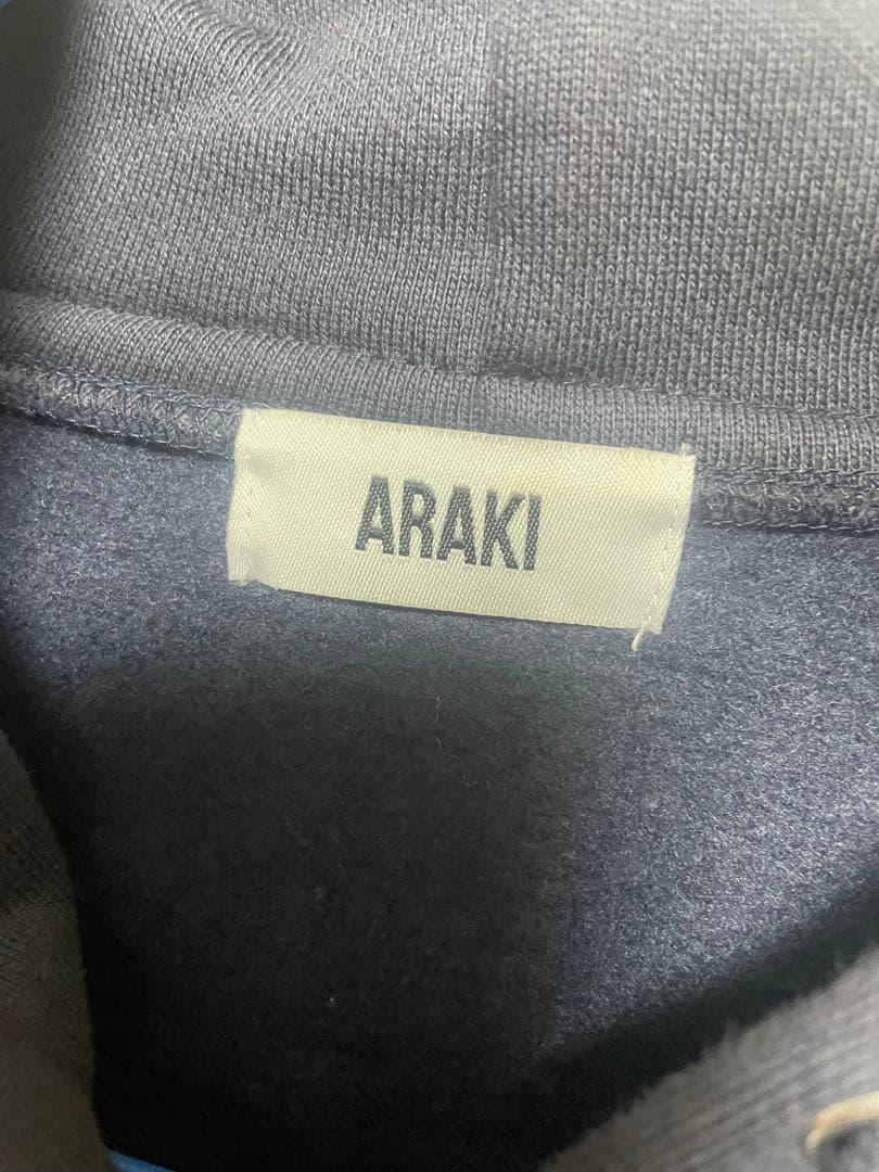 ARAKI ネイビーパーカー