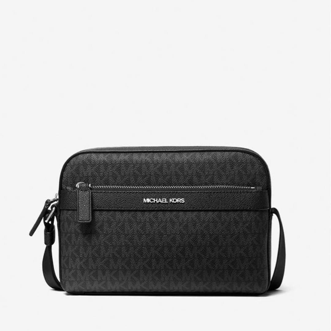 MICHAEL KORS ブラックショルダーバッグ マイケル コース モノグラム