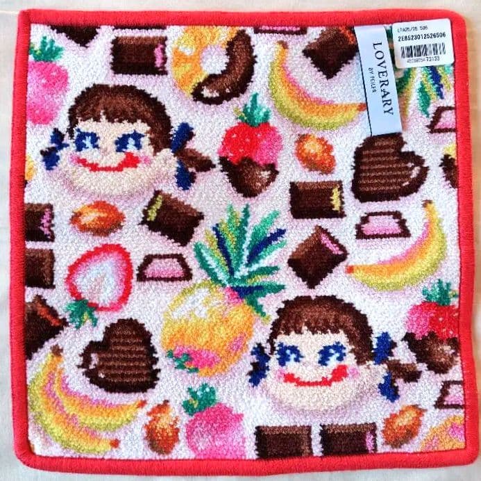 フェイラー ペコちゃん ペコアラモード ポーチ＆WEB限定ハンカチセット