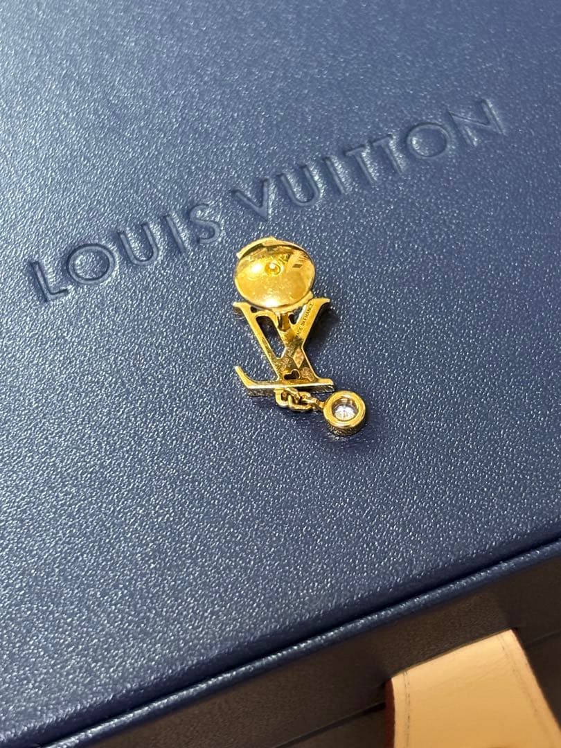 LOUIS VUITTON LV ピアス18K
