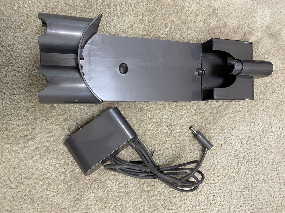 Dyson v8 slim Fluffy SV10KSLM コードレス掃除機