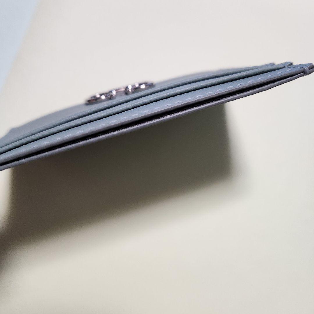 FERRAGAMO ブルーグレー 名刺入れ