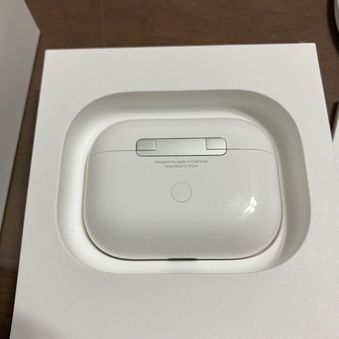 【中古送料込】AirPods Pro 第一世代 付属品付き おまけ付き