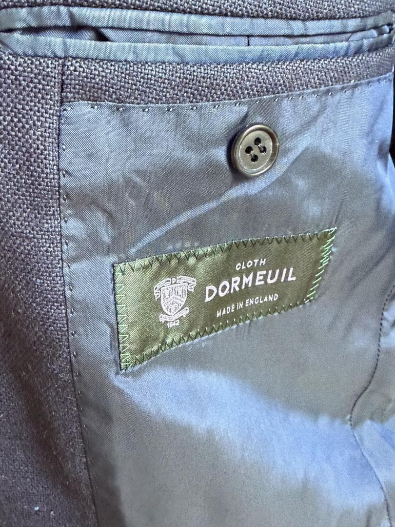 ユニバーサルランゲージ DORMEUIL ネイビー　３つボタンスーツ　M