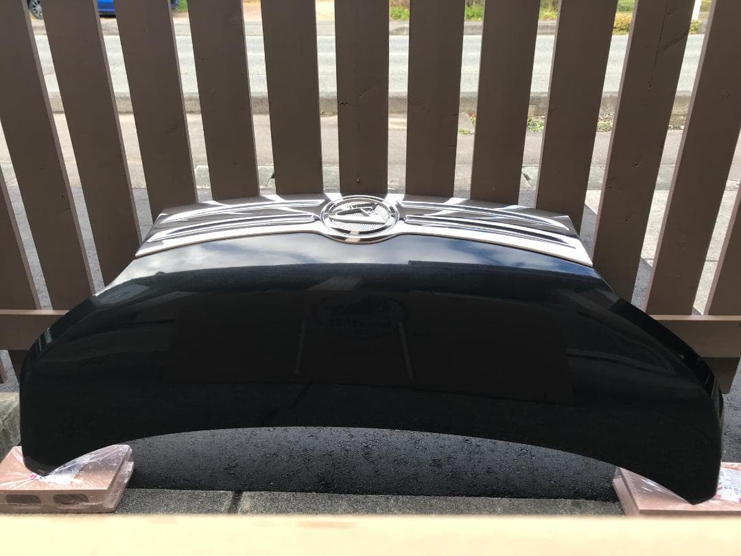 ダイハツムーヴ　LA110S LA100S　ボンネットフード