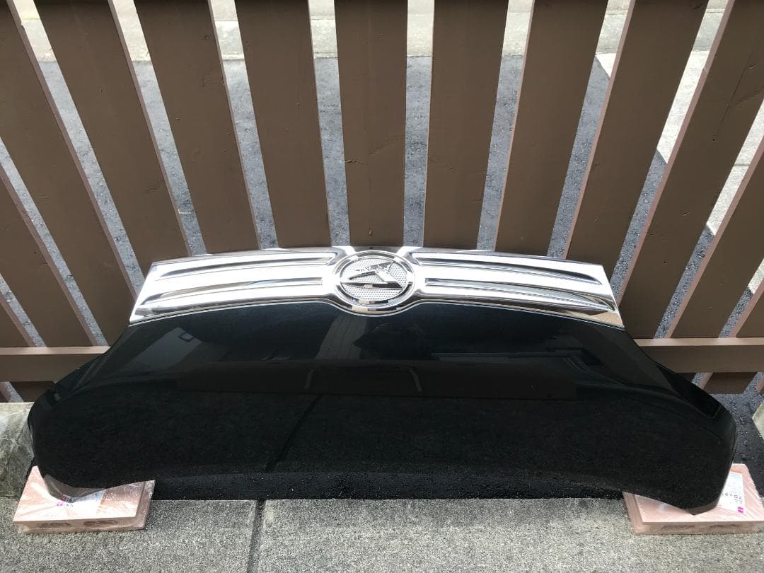 ダイハツムーヴ　LA110S LA100S　ボンネットフード