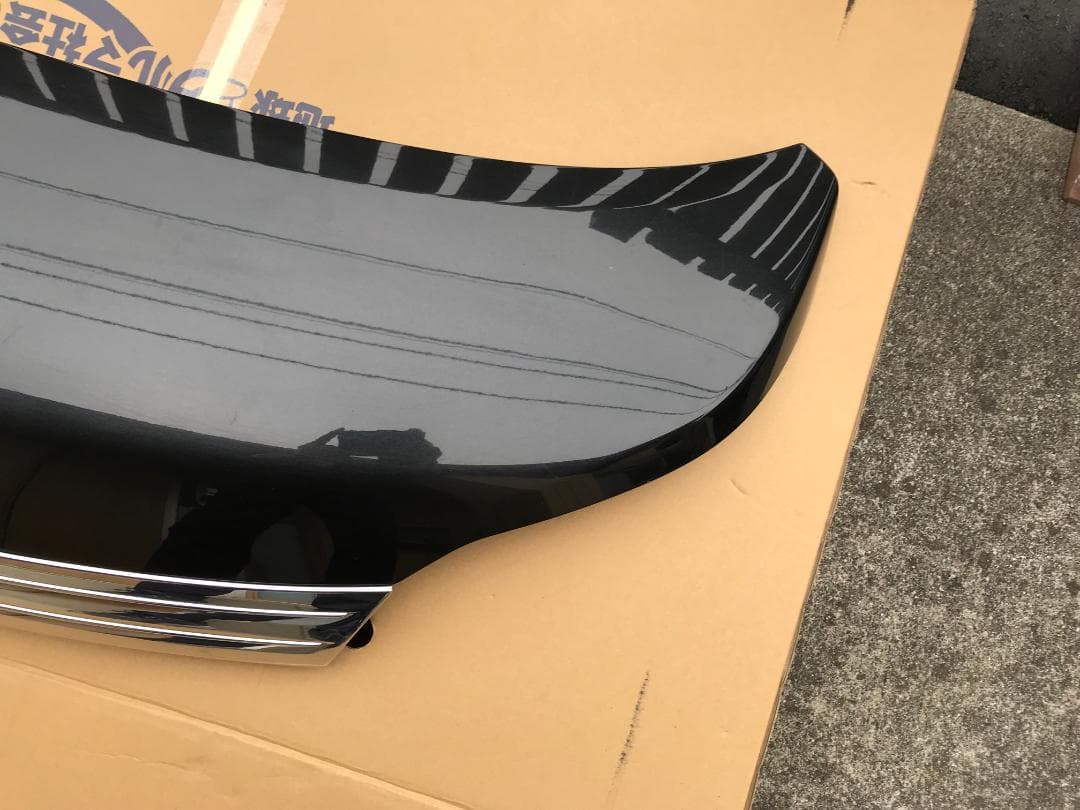 ダイハツムーヴ　LA110S LA100S　ボンネットフード