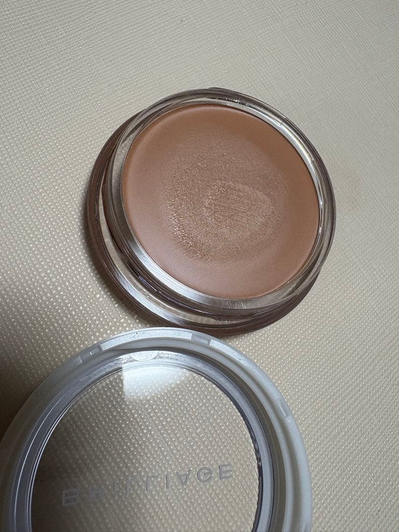 BRILLIAGE カムフラージュコンシーラーチーク　02 ブラシ付き