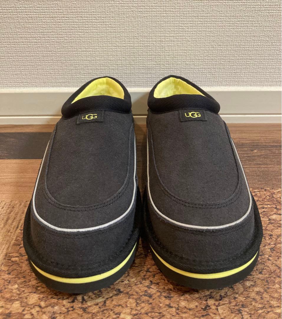 新品　UGG スリッパ　ルームシューズ　黒×イエロー　反射パイピング　26㎝