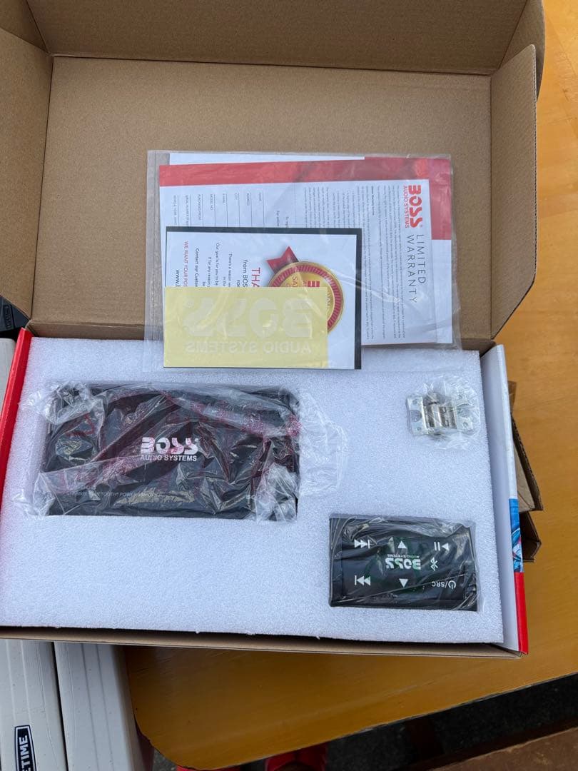 BOSS MCG008 500W アンプ