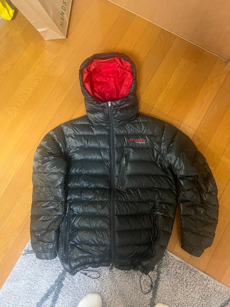 Columbia Titanium ダウンジャケット