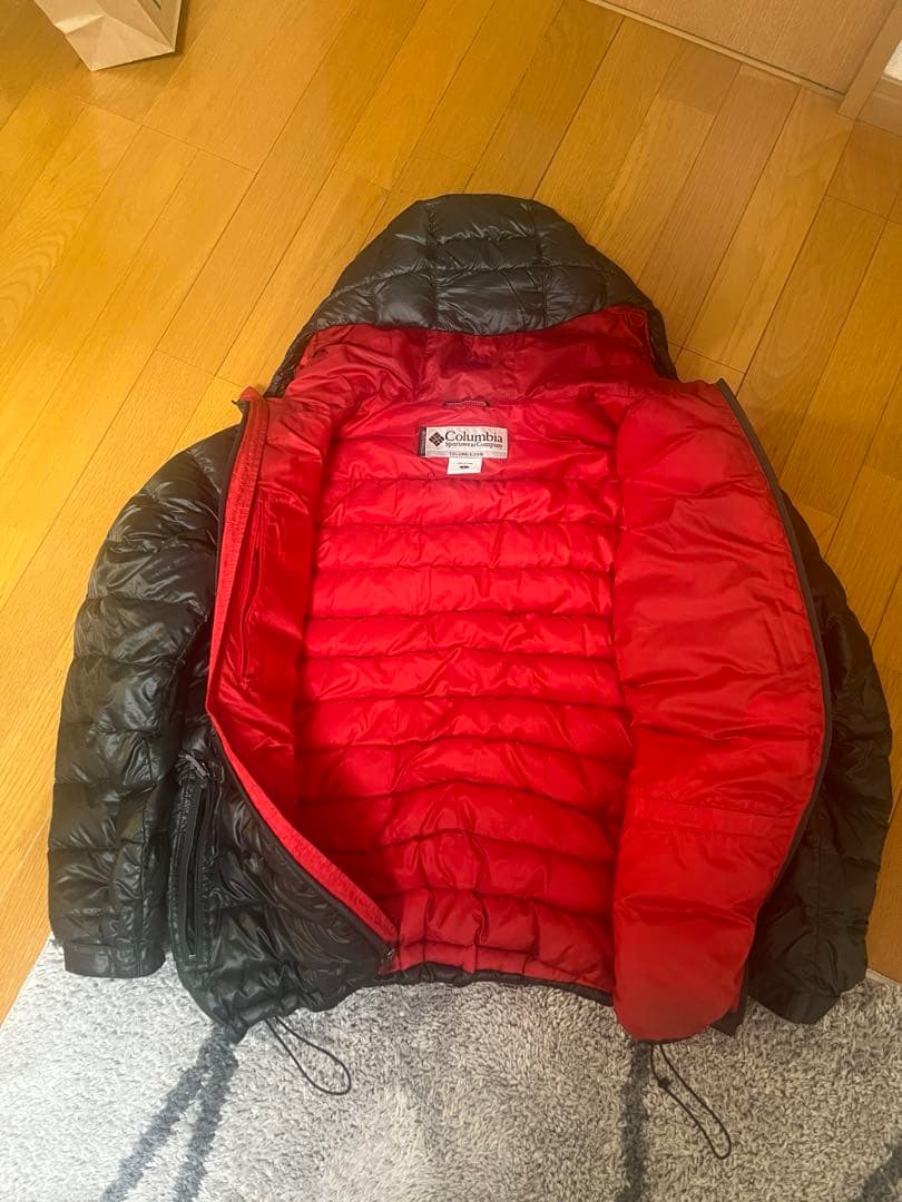 Columbia Titanium ダウンジャケット
