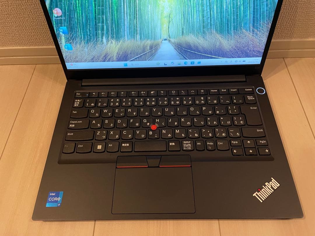 Lenovo E14 Gen2 i7 11世代 256GB Office