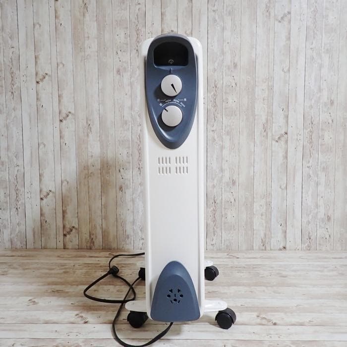 美品 大栄トレーディング8枚スーパーオイルヒーター DT-OH1211