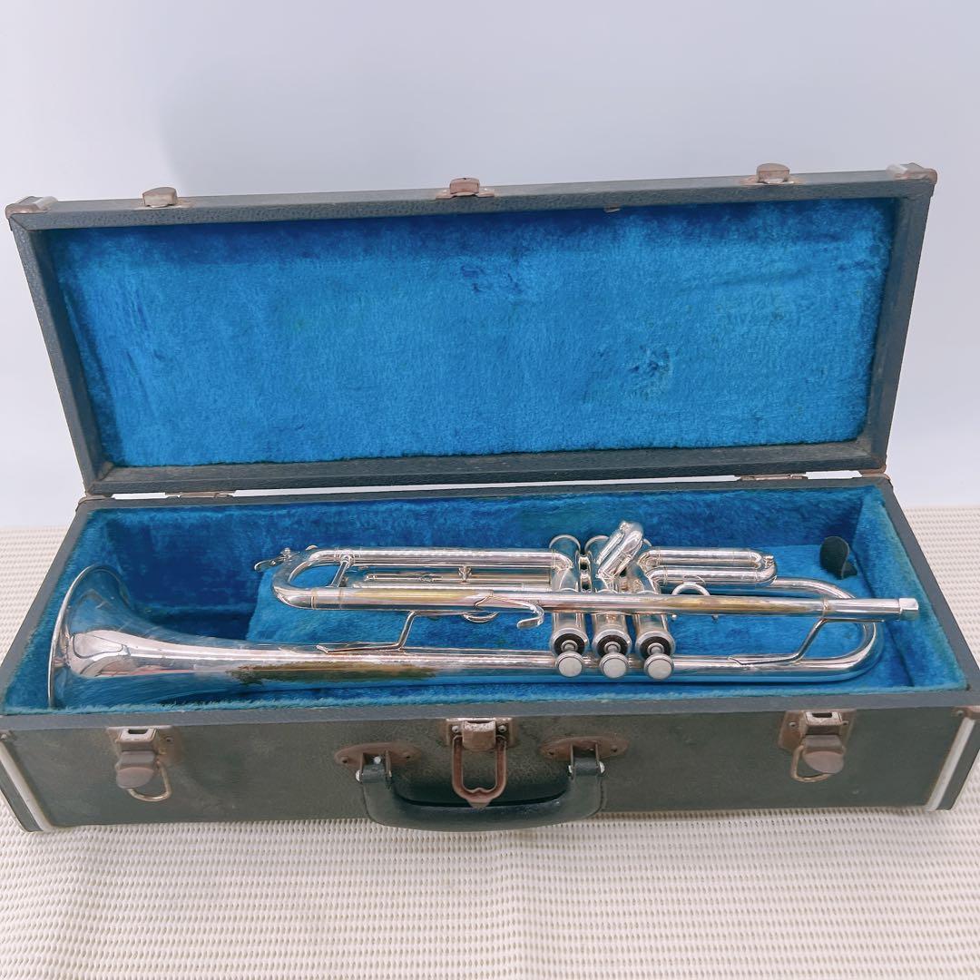 【凹み無しお買い得】BACH TR-600 B♭トランペット　銀メッキ