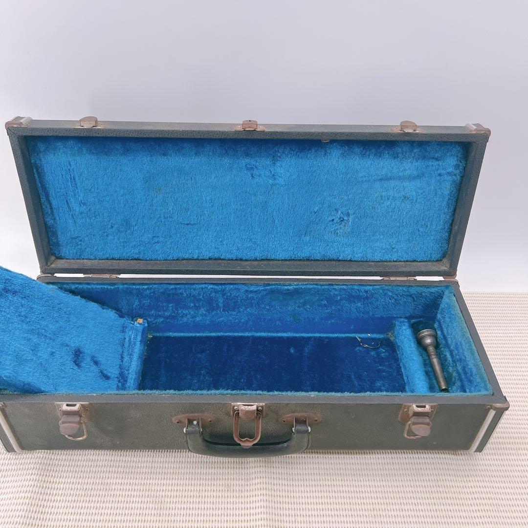 【凹み無しお買い得】BACH TR-600 B♭トランペット　銀メッキ