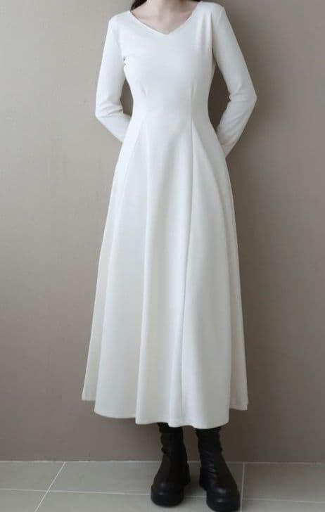 maison celon v silhouette dress Mサイズ