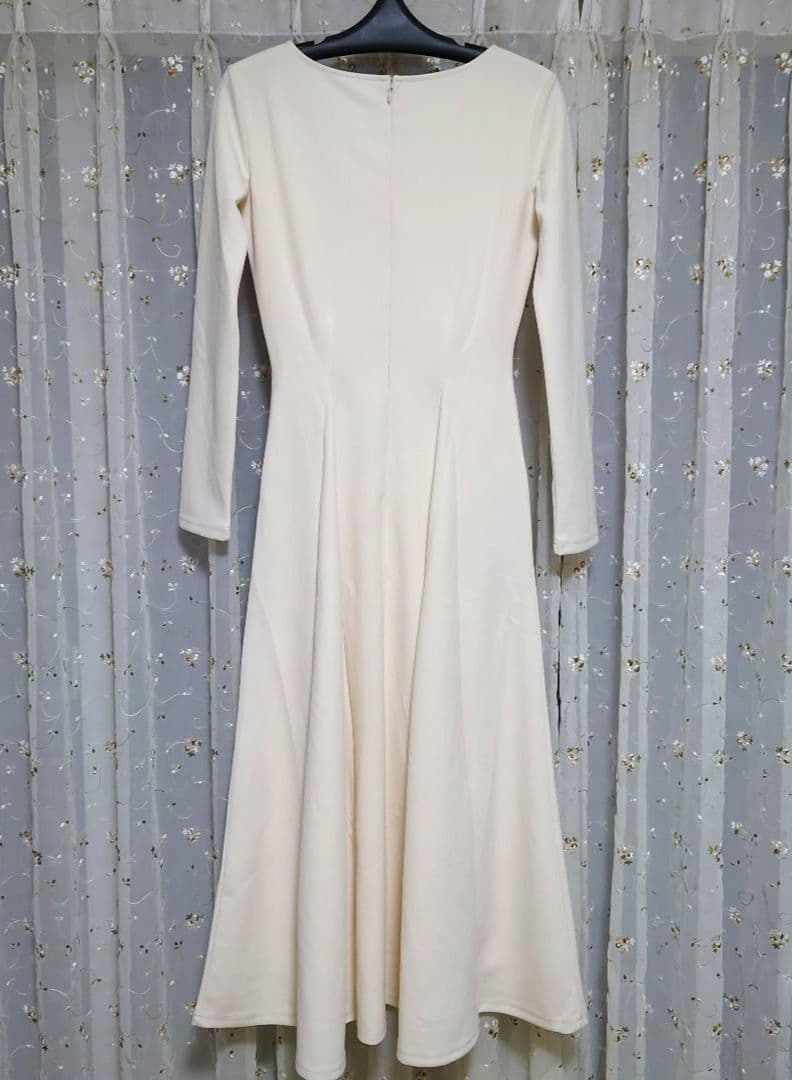 maison celon v silhouette dress Mサイズ