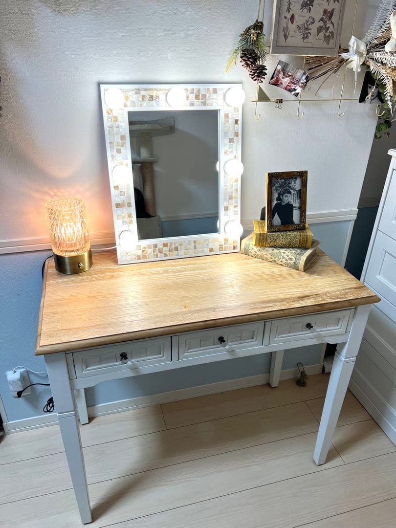 【美品】アンティークドレッサー（ビーカンパニー）