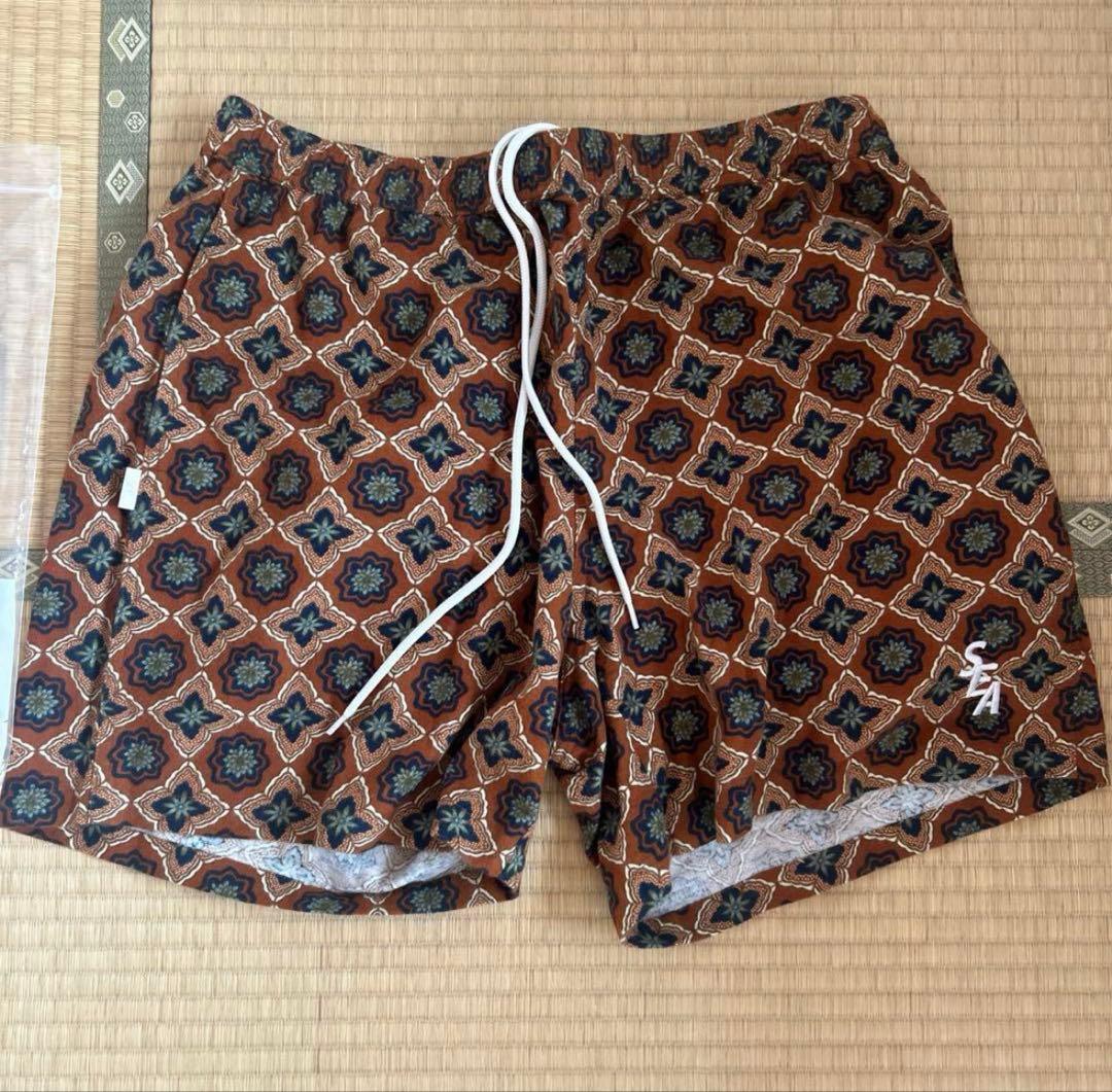 Wind And SEA 花柄ショートパンツ Mサイズ