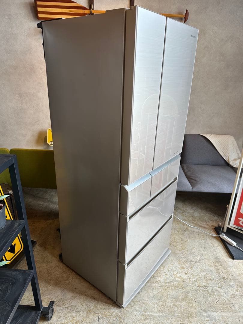 Panasonic パナソニック 冷凍冷蔵庫 6ドア ファミリー向け 大型 茨城