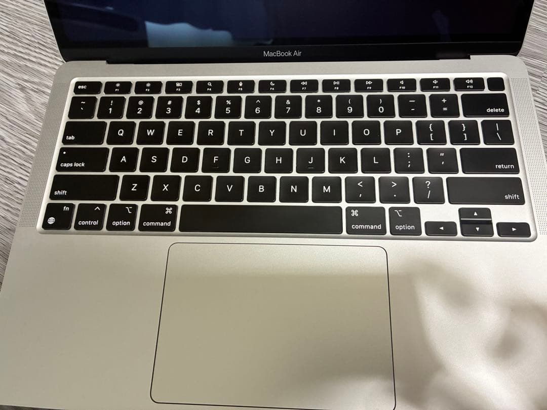 m1 macbook air 16gb 256gb us配列