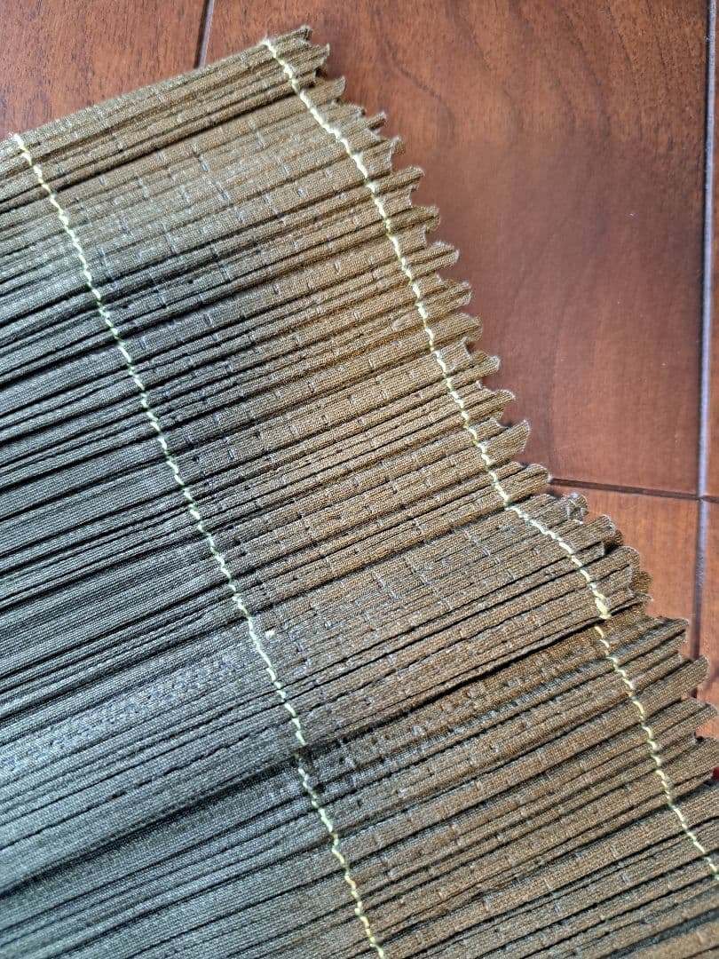 PLEATS PLEASE! オリーブデザインパンツ サイズ4　イッセイミヤケ