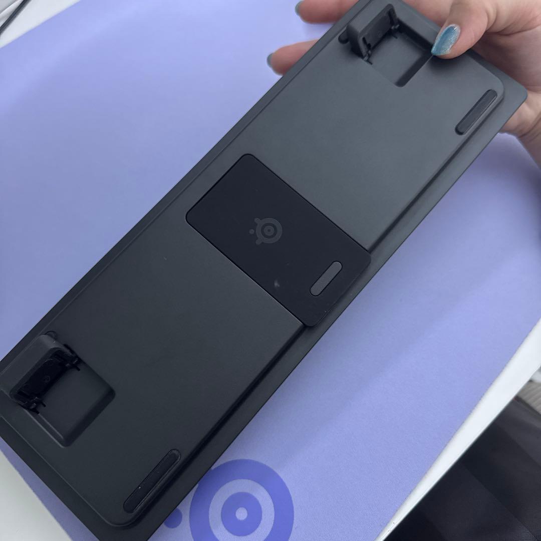 SteelSeries Apex Pro Mini RGBキーボード