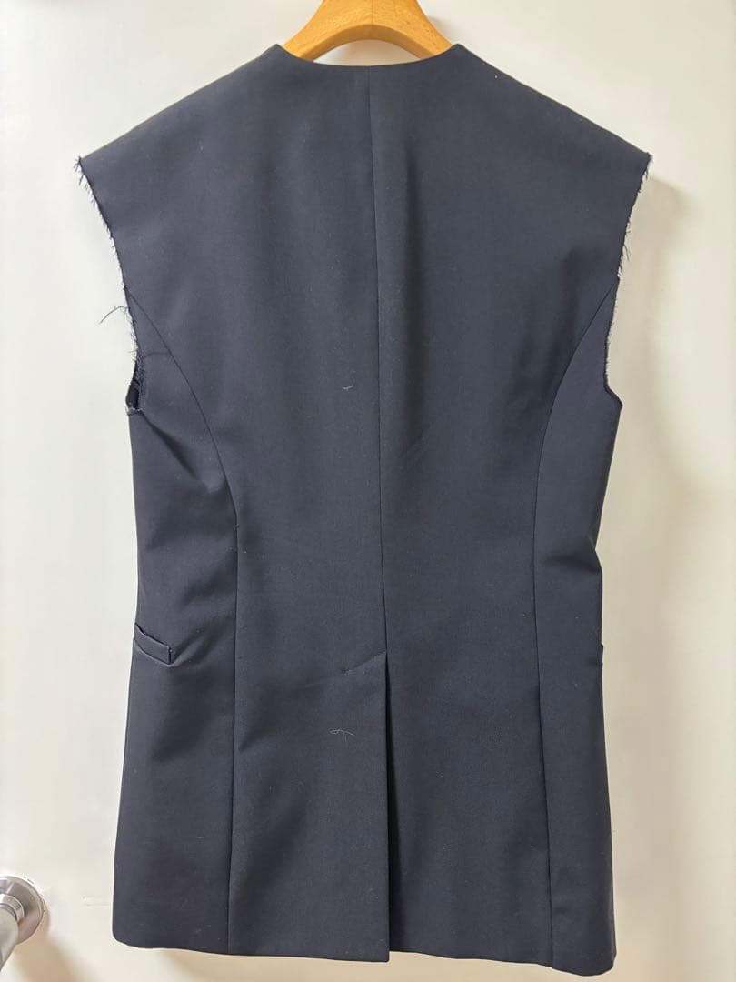 digne ノーカラージレ