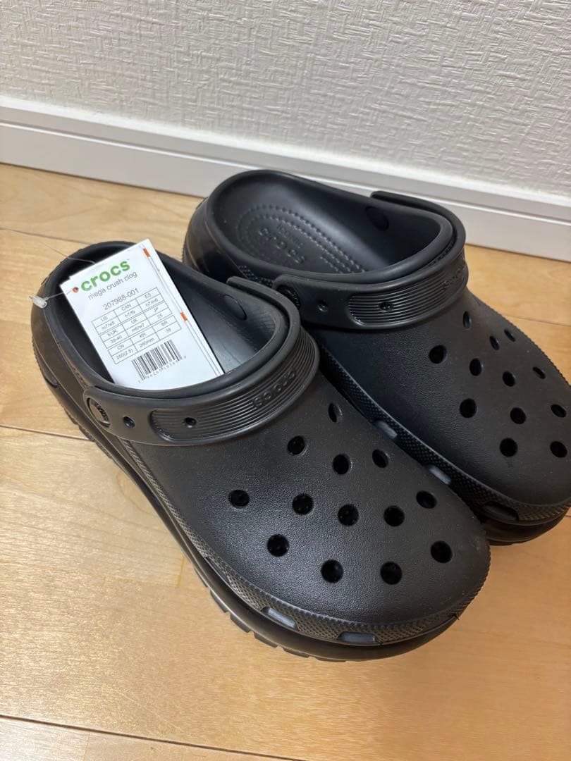 crocs メガ クラッシュ クロッグ