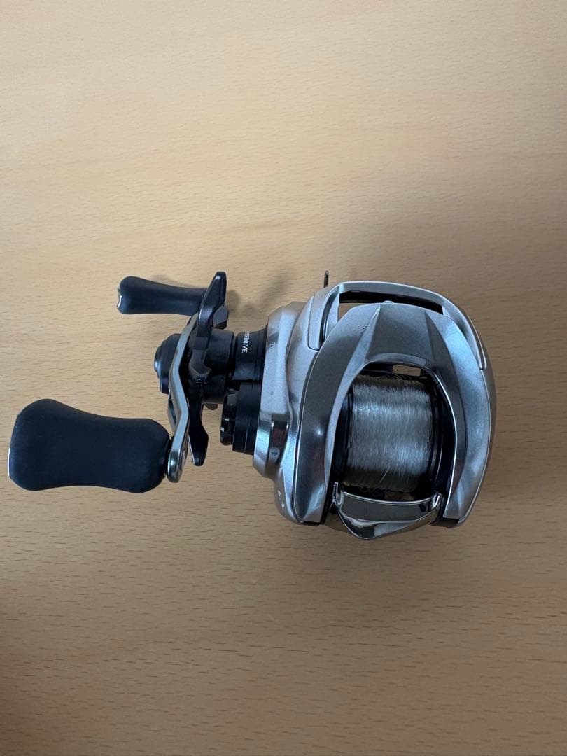 【美品+おまけ付き】ZILLION SV TW 1000L ベイトリール