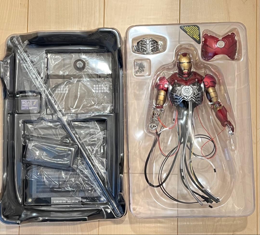 ホットトイズ アイアンマン マーク3 チューンアップ