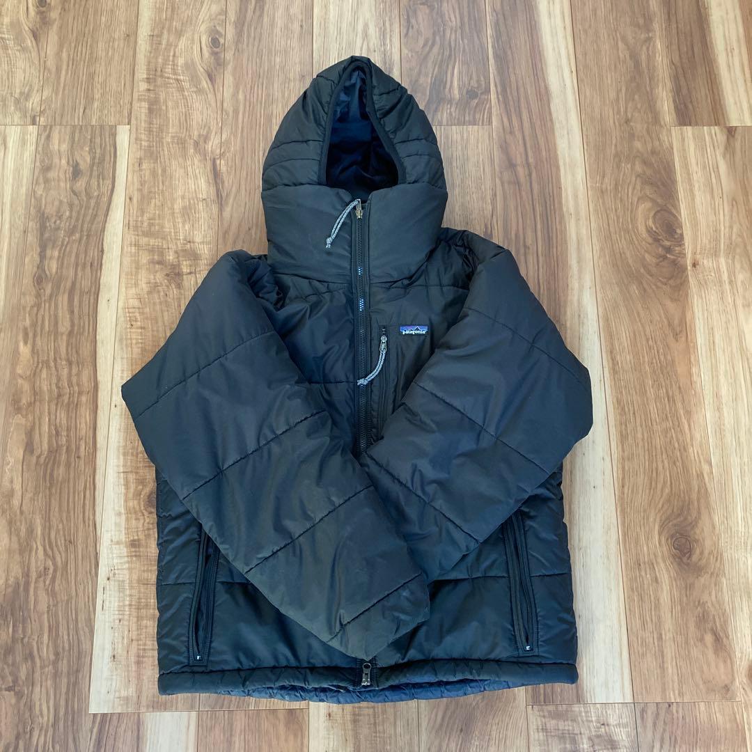 Patagonia フード付き中綿ジャケット ブラック