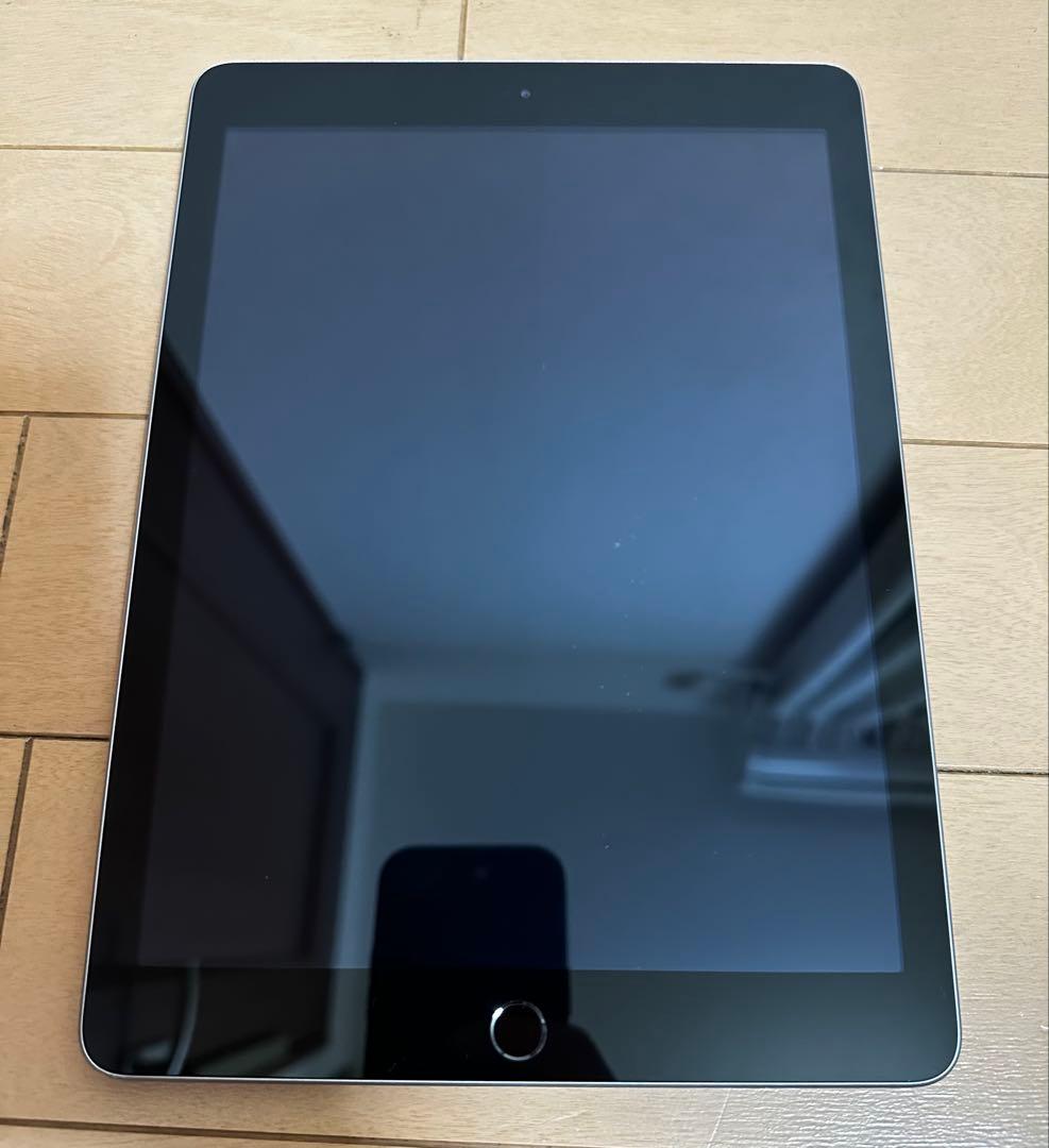 iPad 第5世代 32GB