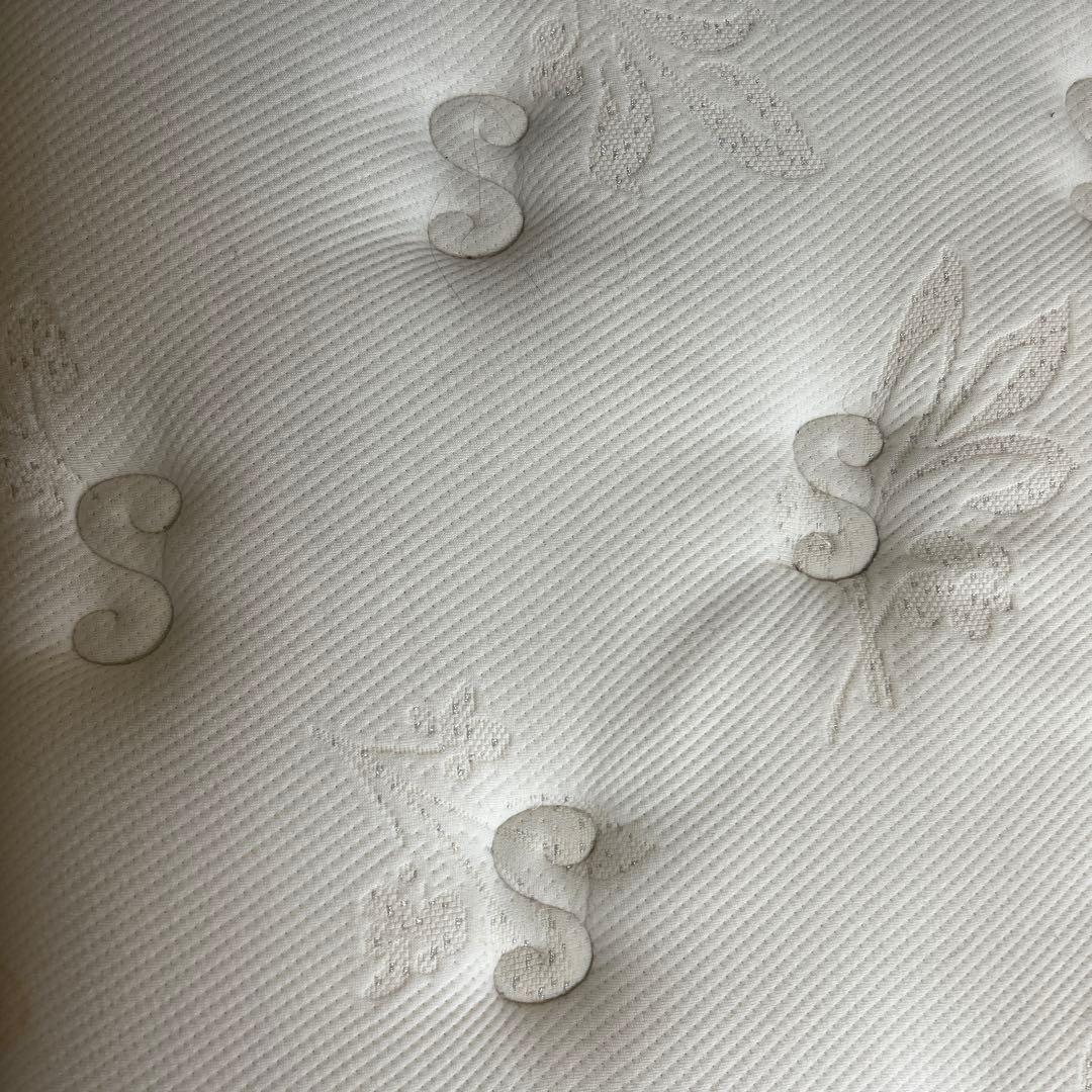 シモンズBeautyrest Premium ダブルマットレス