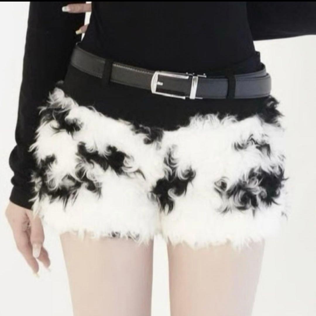 パンツ KISS THE CLUB cozy fur shorts cow