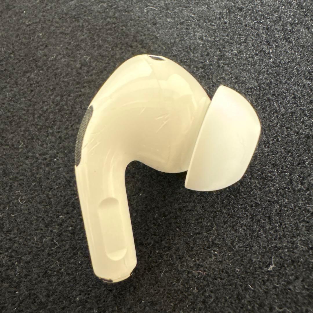 【週末最終値下げ】AirPods Pro 2 USB-C（使用期間１年未満）