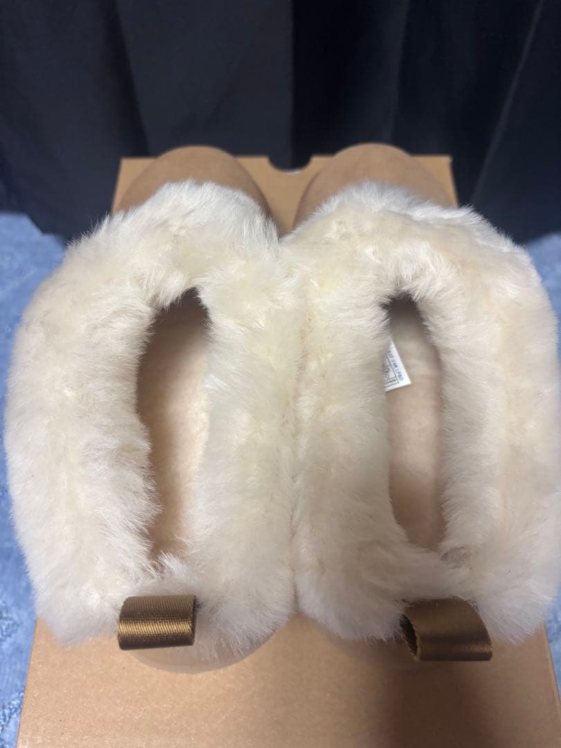 新品 UGG ムートンブーツTazzelle タゼル 23cm
