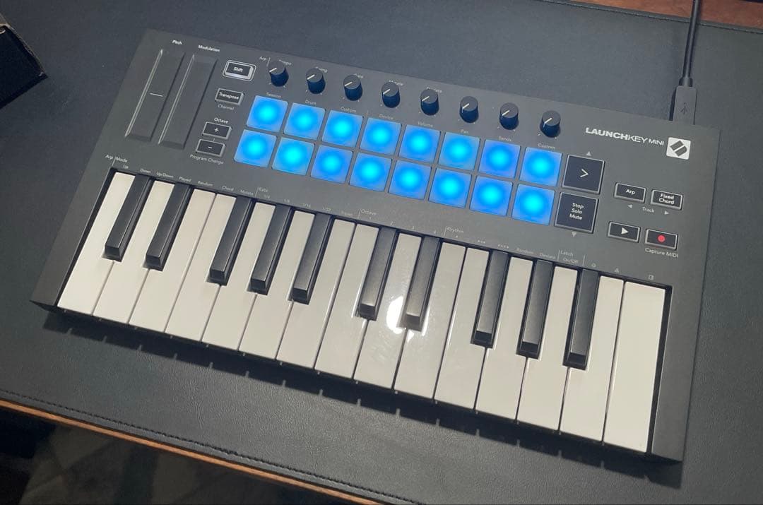 Novation Launchkey Mini MK3 25鍵